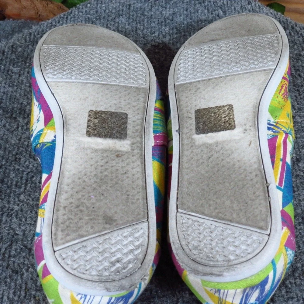 TOMS Alpargata Women Slip On Shoes Size 9 Everyday Geometric Abstract Multi